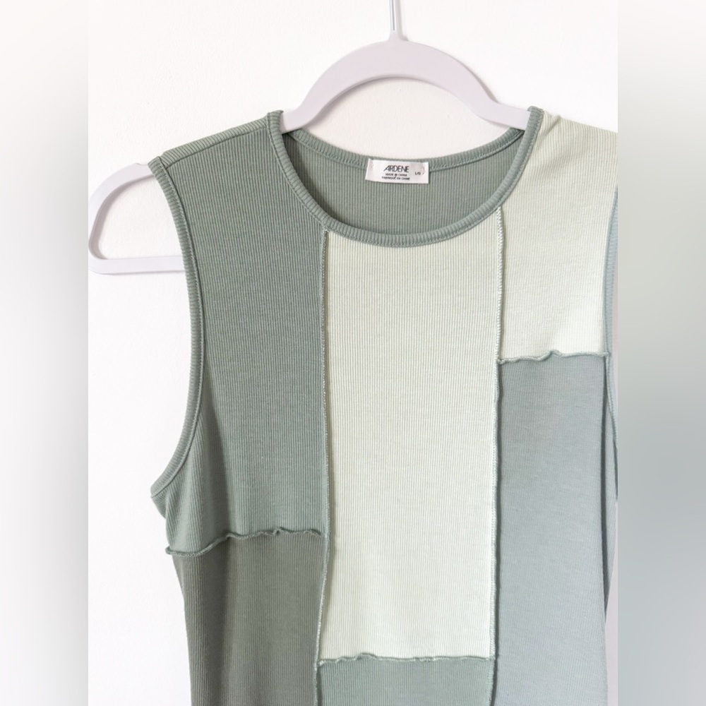 Ardene Colorblock Dress - Picture 2 of 5